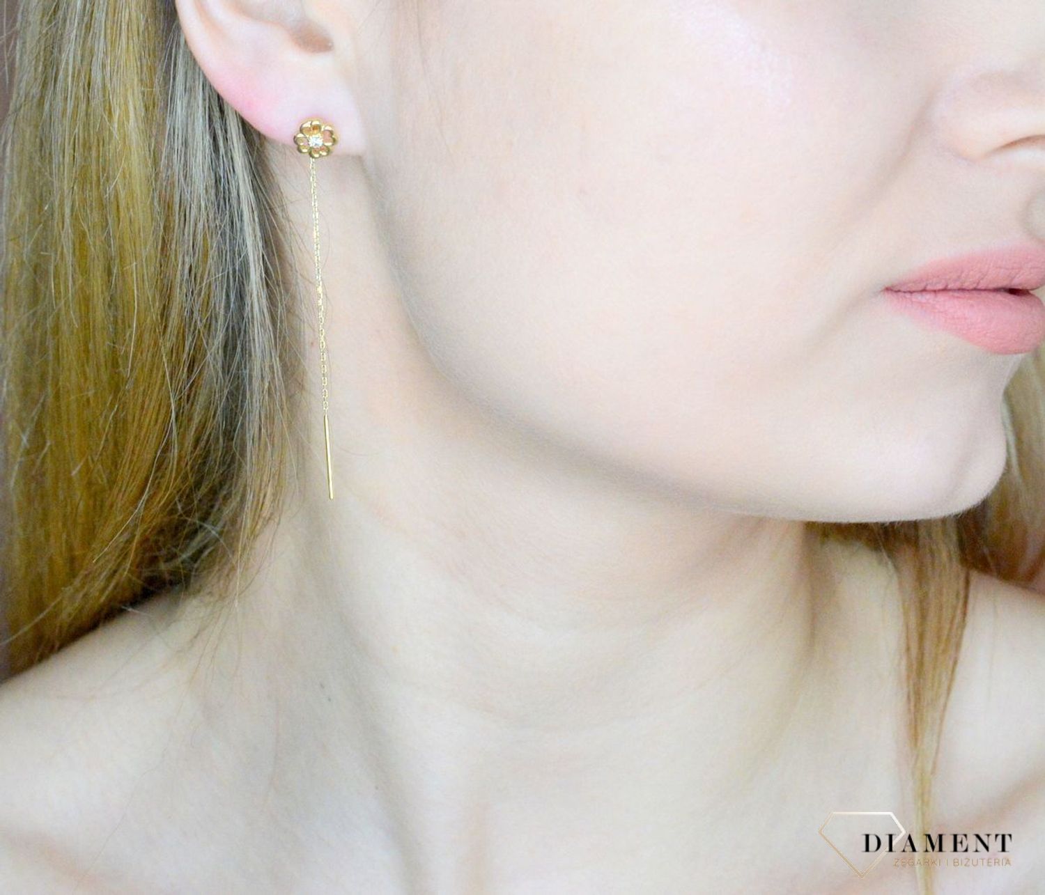 Złote kolczyki 585 wiszące przeciągane kwiatki z cyrkonią KL 3459A 585. Eleganckie, złote kolczyki przeciągany łańcuszek zakończony kwiatkami. Idealne na prezent. Eleganckie, złote kolczyki przeciągane z kwiatkami. Idealne na prezent.jpg